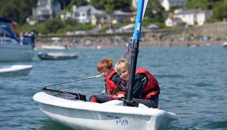 2 Great Services That Your Local Sailing School Can Offer You In The UK.